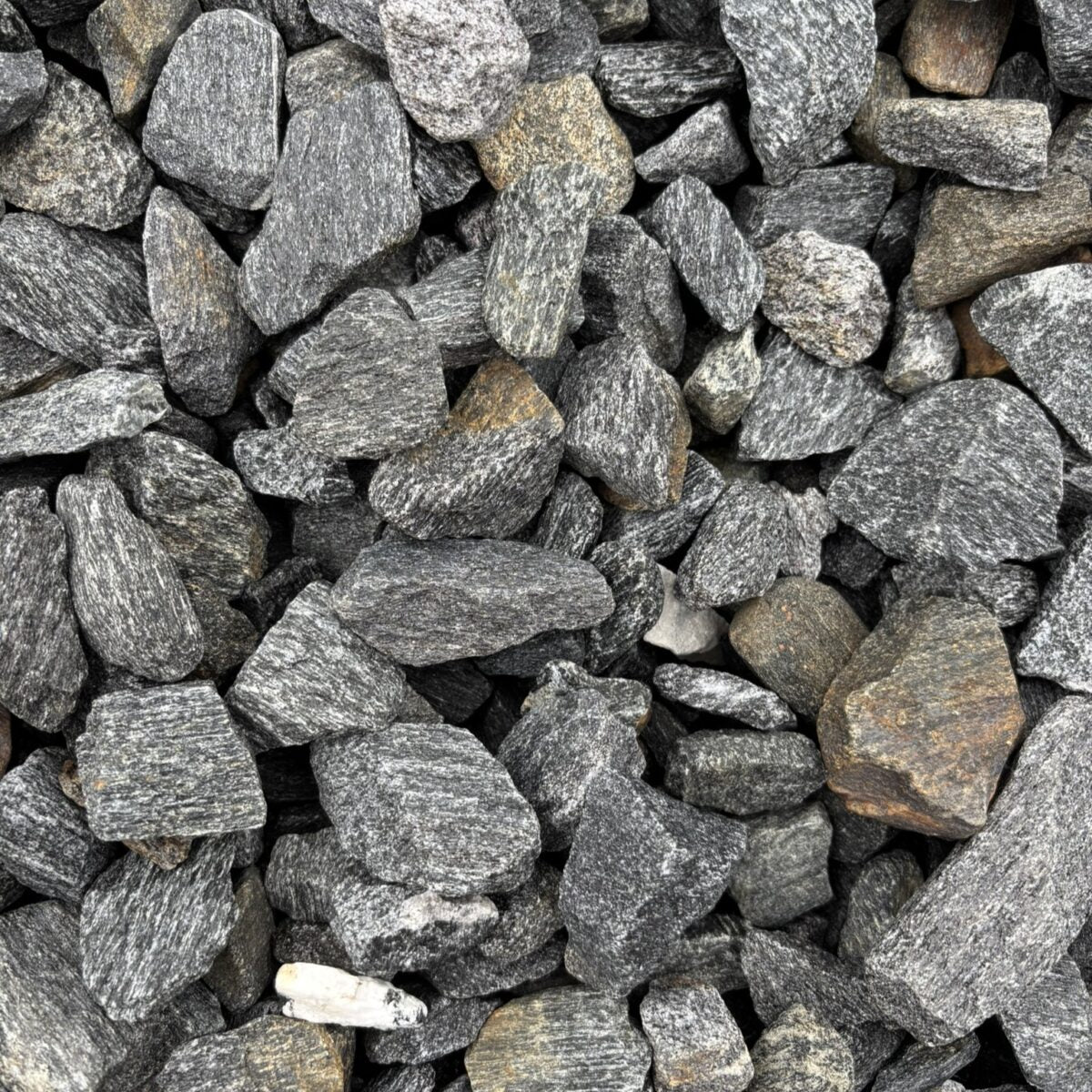 Maylen Black Decorative Stone (Per Ton)